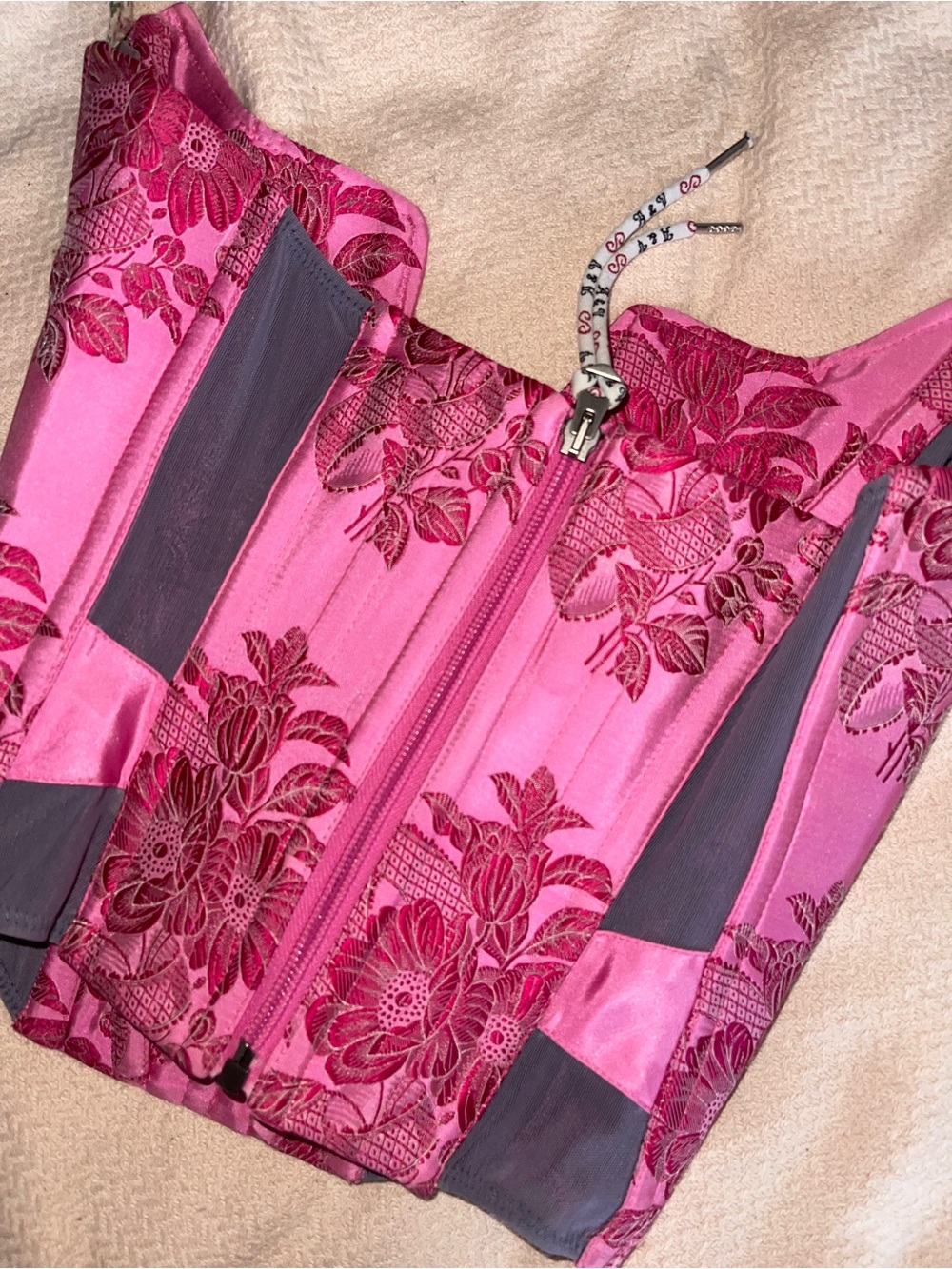 Vivienne Westwood / Andreas Kronthaler corset - Picture 4 of 5
